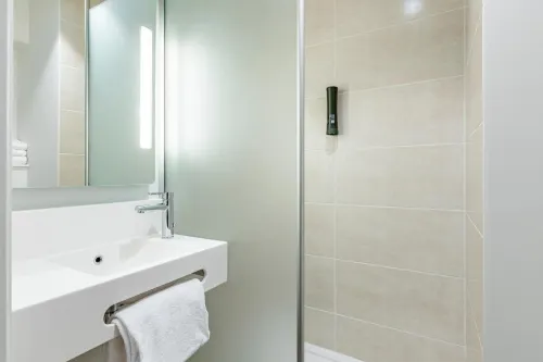 B&B Hôtel Paris Ivry Quai de Seine Chambres Photos