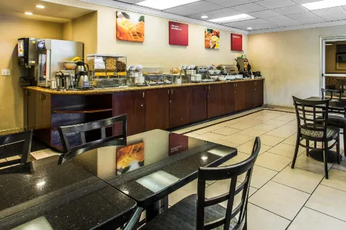 Comfort Suites Near Six Flags Magic Mountain Ruokailu Photos