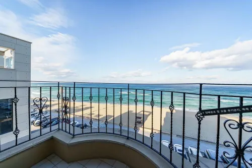 Gangneung Ocean View Heren House Near Hotel Photos