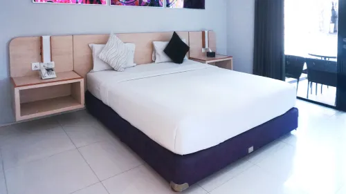 Conjioo Hotel Kuta Managed by Mhm Kamar Photos