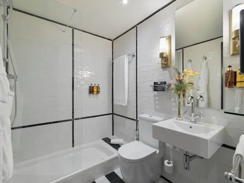 Boutique Hotel H10 Catalunya Plaza Zimmer Photos