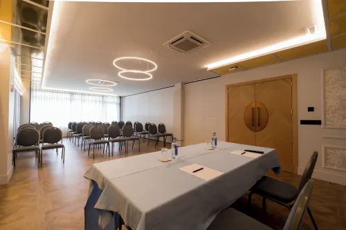Hotel Avenida Business Facilities Photos