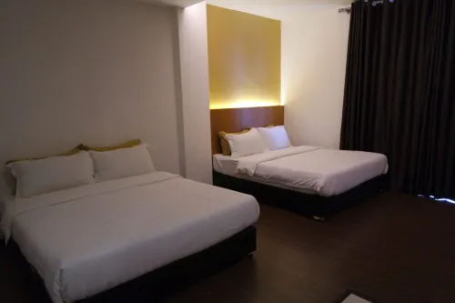 Place2Stay Business Hotel - Waterfront Camere Photos