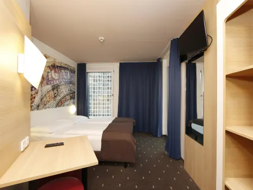 B&B Hotel Berlin-Alexanderplatz Camere Photos