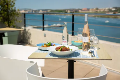 Golden Tulip Martigues - Provence À proximité de l'hôtel Photos