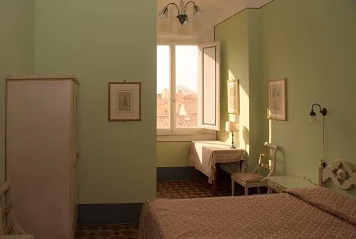 Royal Victoria Hotel Photos