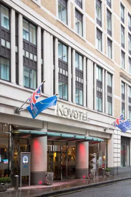 Novotel London Tower Bridge Außen Photos