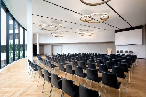 Sheraton Milan San Siro Business Facilities Photos