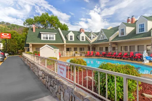 Econo Lodge Inn & Suites Gatlinburg at the Convention Center Leisure & Recreation Photos