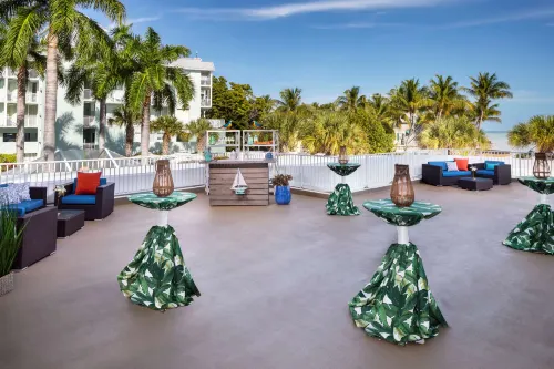 The Reach Key West, Curio Collection by Hilton Öffentliche Flächen Photos