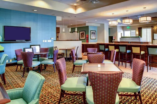 Hampton Inn & Suites Miami-Airport South-Blue Lagoon Mahlzeiten Photos