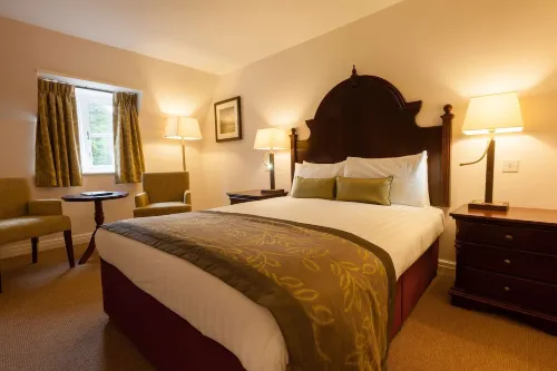 De Vere Tortworth Court Rooms Photos