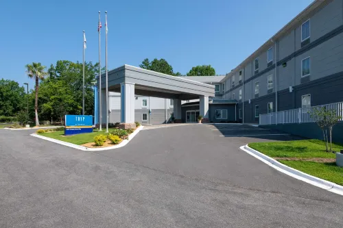 Tryp by Wyndham Tallahassee North I-10 Capital Circle Featured Photos