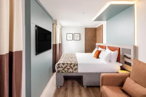 Spark by Hilton London Romford Photos
