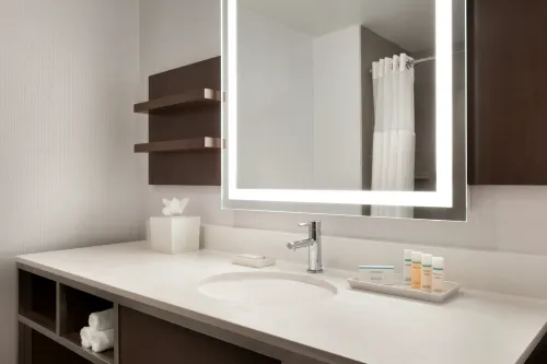 Hilton Garden Inn Lompoc Rooms Photos