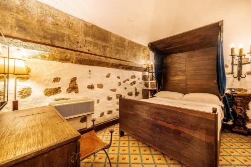 Pousada Castelo de Obidos – Historic Hotel Rooms Photos