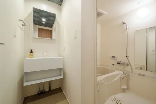 Resi Stay Hachi Inn Kamar Photos