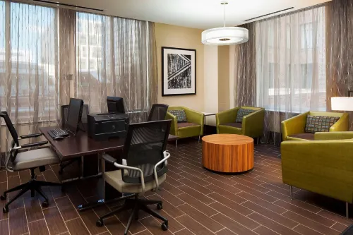 SpringHill Suites Houston Downtown/Convention Center Business Facilities Photos