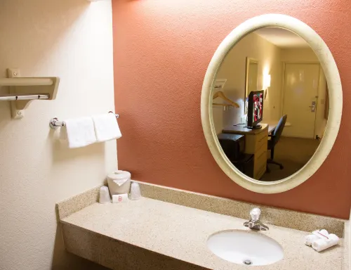 Red Roof Inn Greensboro Coliseum Camere Photos