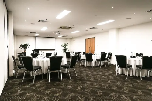 voco Gold Coast Restauration Photos