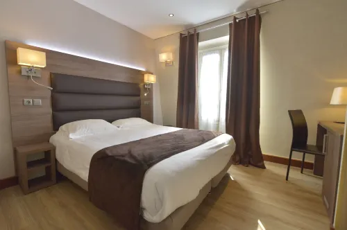 Hôtel Renoir Montparnasse Photos