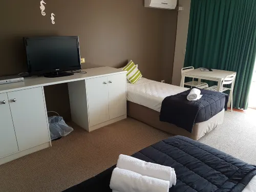 Outrigger Burleigh Rooms Photos