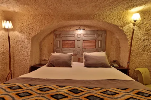 Elaa Cave Hotel Rooms Photos