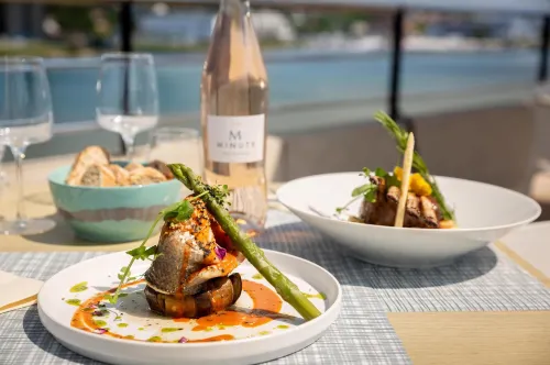 Golden Tulip Martigues - Provence Restauration Photos