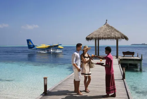 Vilamendhoo Island Resort & Spa À proximité de l'hôtel Photos