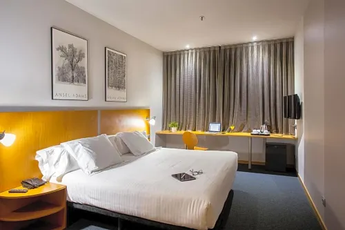B&B HOTEL Barcelona Mollet Porta de Gallecs Chambres Photos