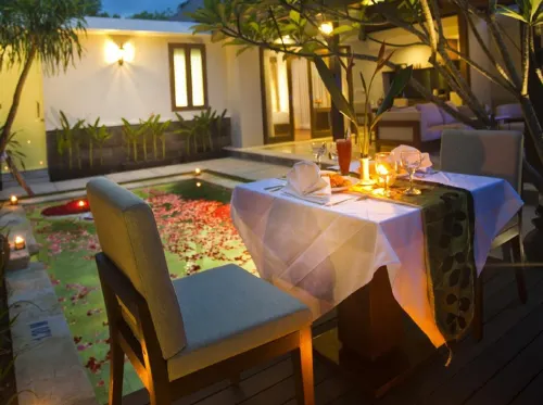 The Astari Villa and Residence Ăn uống Photos