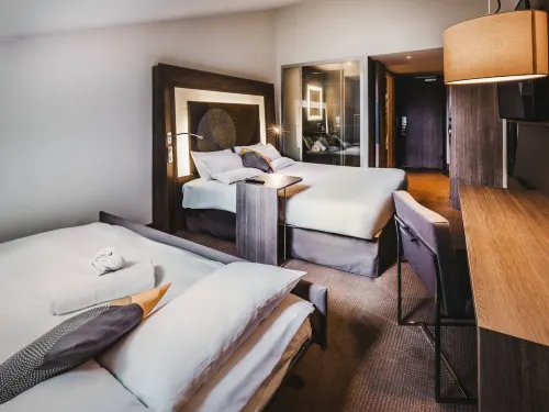 Novotel Toulouse Centre Wilson Rooms Photos