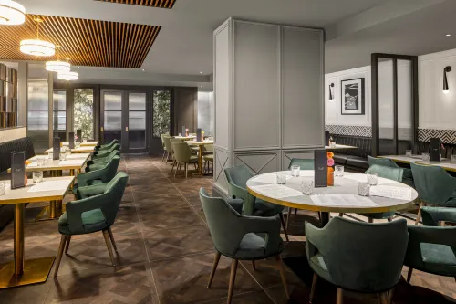 Crowne Plaza Leeds Restauration Photos