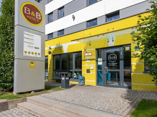 B&B Hotel München City-Nord Esterni Photos