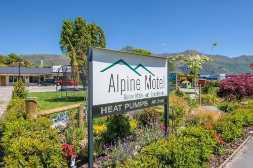 Alpine Motel Circondario Photos