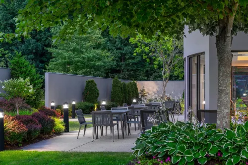 Courtyard Providence Lincoln Extérieur Photos