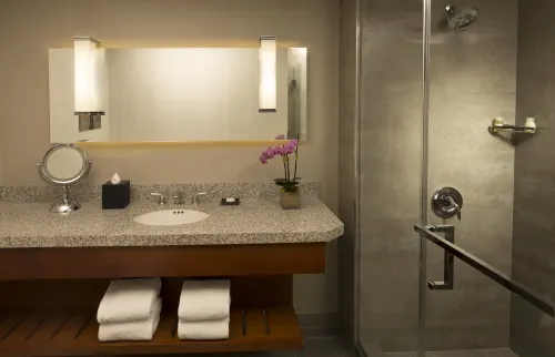 Loews Hollywood Hotel Camere Photos