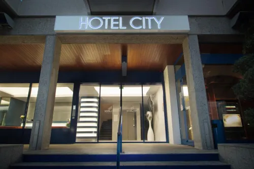 Hotel City Locarno Esterni Photos