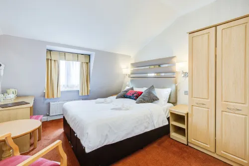 Admiral Hotel at Park Avenue Photos