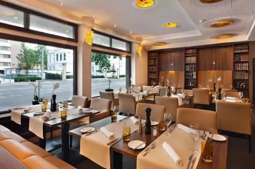 Flemings Hotel Frankfurt Main-Riverside Featured Photos
