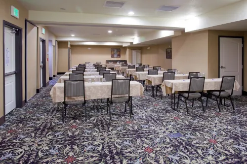 Holiday Inn Express & Suites Salt Lake City West Valley Business Photos