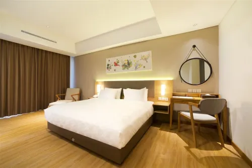 Aviary Hotel Bintaro Kamar Photos