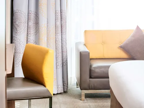 Novotel Toronto North York Rooms Photos