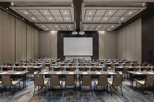 Avani Sukhumvit Bangkok Hotel Business Facilities Photos