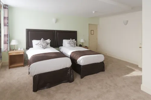 Castle Limes Hotel Rooms Photos