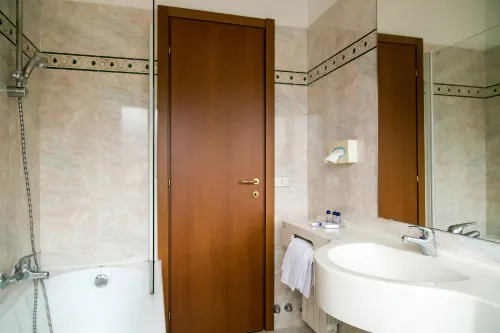 Hotel Milan Speranza Au Lac Camere Photos