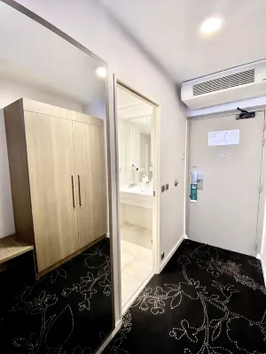 Holiday Inn Calais Coquelles Photos