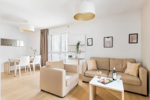 Appart hôtel Q7 Lodge Lyon 7 - Séjours à la nuitée et longues durées Chambres Photos