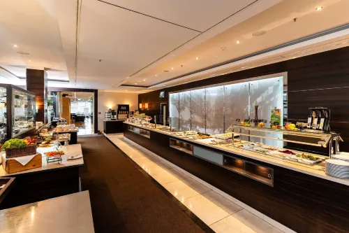 Occidental Dresden Newa Dining Photos