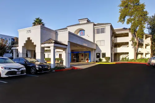 Motel 6 Sunnyvale, CA - North Exterior Photos